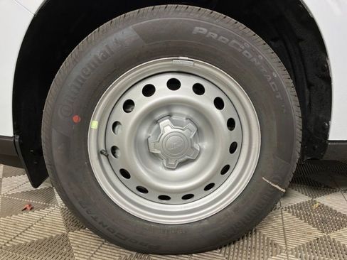 New 2026 Ford Maverick XL image 17