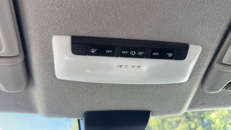 Used 2021 Nissan Kicks S FWD image 20