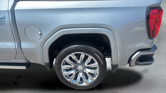 Used 2025 GMC Sierra 1500 Denali w/ Denali Reserve Package AWD/4WD image 39