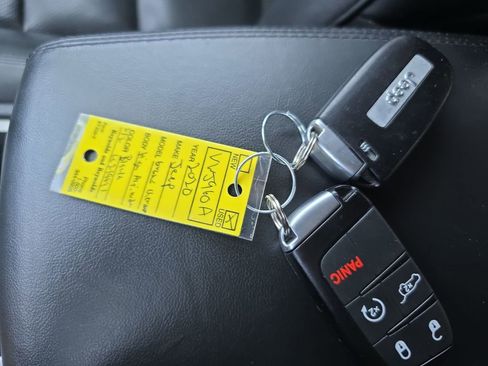 Used 2020 Jeep Grand Cherokee High Altitude image 35