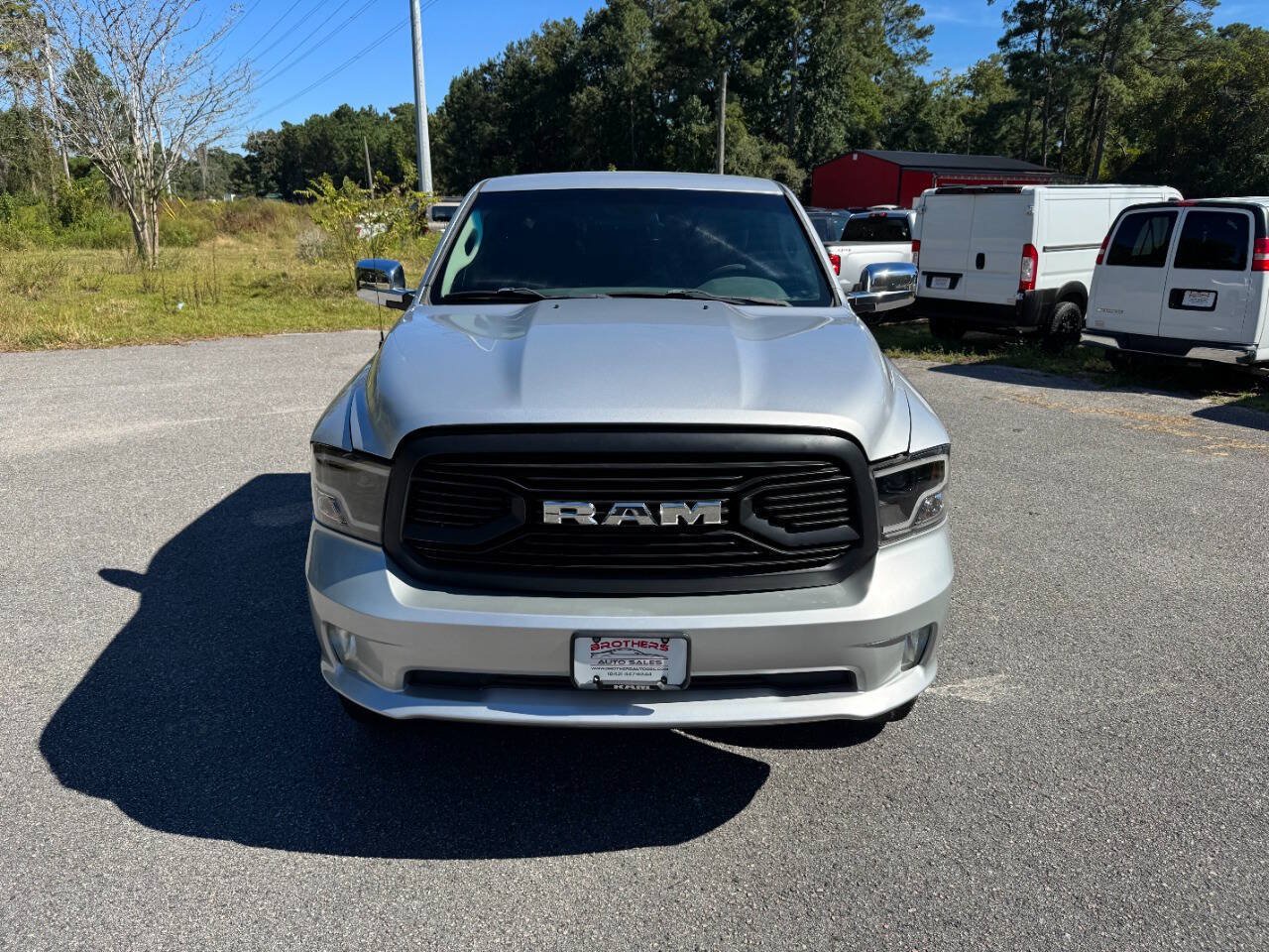 Used 2016 RAM 1500 Express w/ Popular Equipment Group AWD/4WD image 2