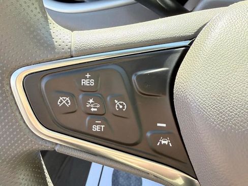Used 2024 Chevrolet Malibu LT FWD image 16