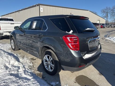 Used 2017 Chevrolet Equinox LS image 2