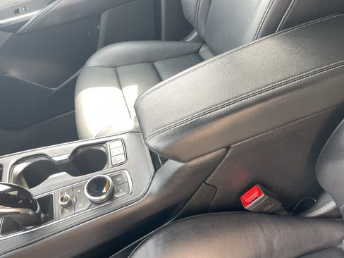 Used 2023 Cadillac XT4 Premium Luxury w/ Cold Weather Package image 17