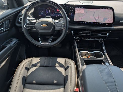 Used 2026 Chevrolet Traverse High Country w/ LPO, Floor Liner Package FWD image 29