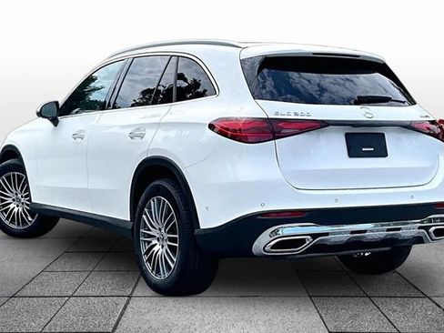 Used 2026 Mercedes-Benz GLC 300 4MATIC image 5