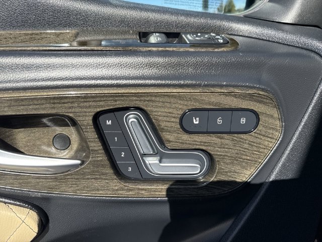 Used 2022 Mercedes-Benz Sprinter 2500 image 19