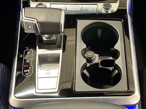 Used 2024 Audi RS Q8 w/ Black Optic Package AWD/4WD image 13