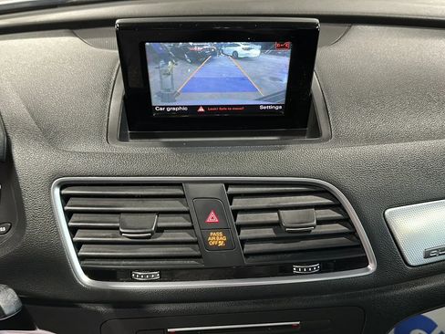 Used 2018 Audi Q3 2.0T Premium AWD/4WD image 23