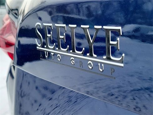 Used 2022 Chevrolet Blazer Premier w/ Enhanced Convenience Package image 27