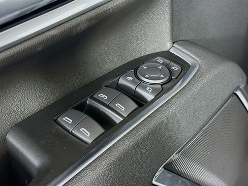 New 2026 Chevrolet Silverado 3500 LT image 18