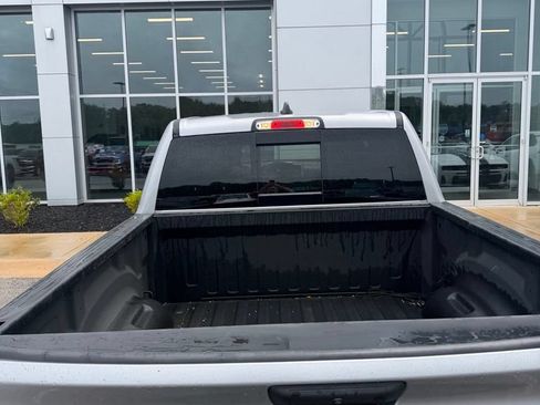 Used 2024 RAM 1500 Big Horn AWD/4WD image 3