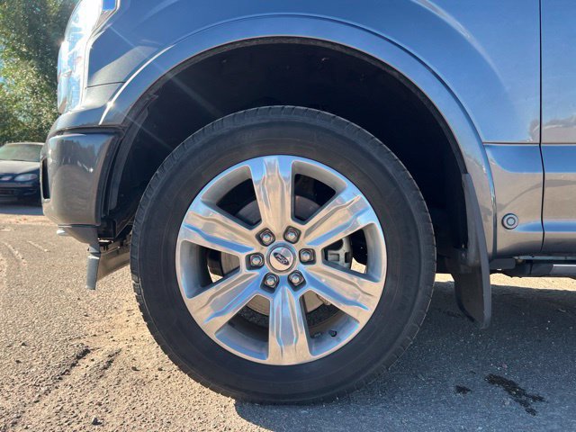 Used 2019 Ford F150 Platinum w/ Equipment Group 701A Luxury AWD/4WD image 14