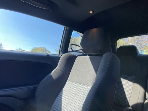 Used 2019 Dodge Challenger R/T image 19