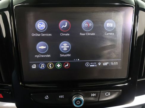 Used 2023 Chevrolet Traverse LT FWD image 44