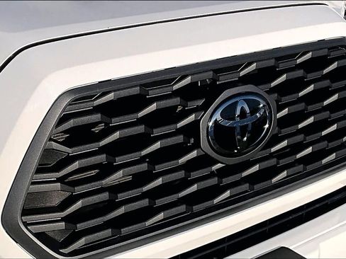 Certified 2023 Toyota Tacoma TRD Sport w/ Technology Package image 30