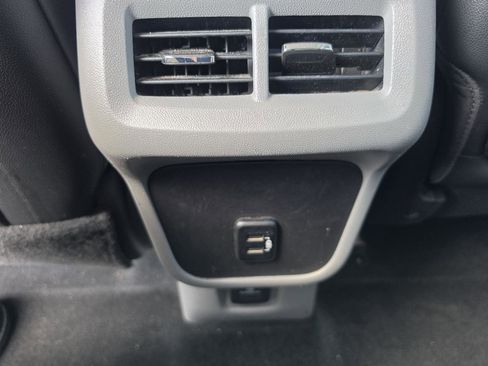 Used 2018 GMC Terrain SLT w/ Infotainment Package II image 10