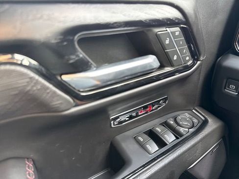 Used 2022 GMC Sierra 1500 AT4X AWD/4WD image 27
