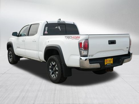 Used 2020 Toyota Tacoma TRD Off-Road AWD/4WD image 5