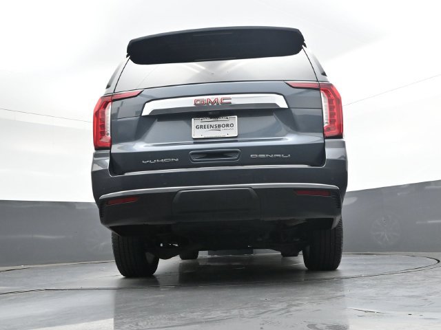 Used 2021 GMC Yukon XL Denali w/ Denali Premium Package AWD/4WD image 34