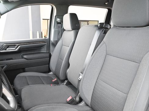 Used 2024 GMC Sierra 1500 Elevation image 11