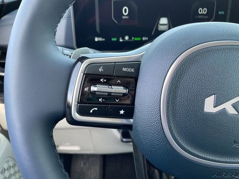 New 2026 Kia Carnival SX Prestige image 29