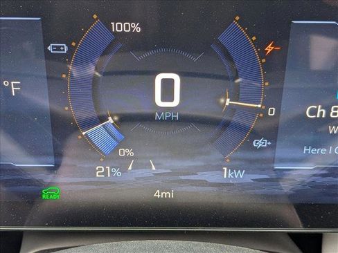 New 2026 Chevrolet Equinox EV LT image 11