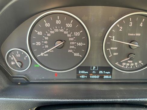 Used 2013 BMW 320i Sedan image 5