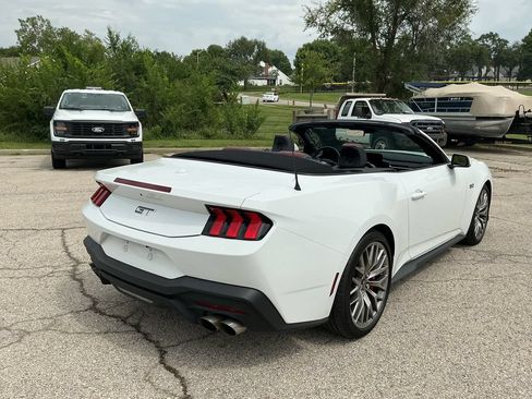 Used 2024 Ford Mustang GT Premium RWD image 4