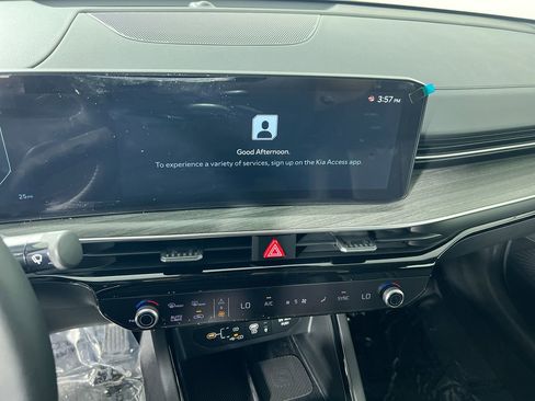 New 2025 Kia K5 EX image 27