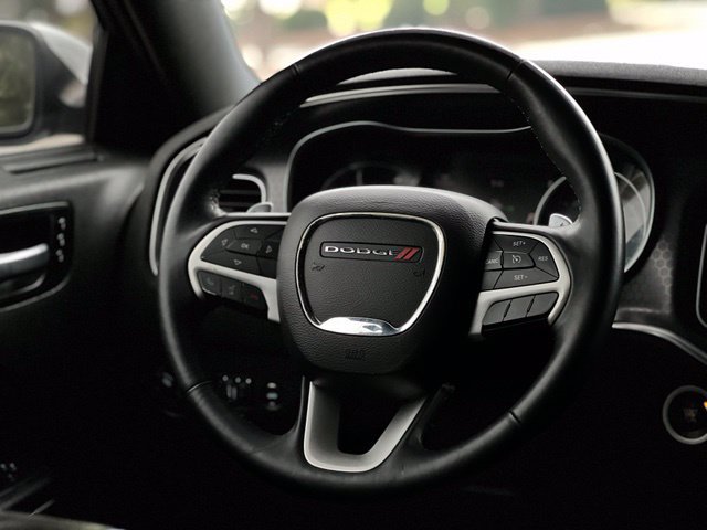 Used 2015 Dodge Charger R/T w/ Plus Group RWD image 25
