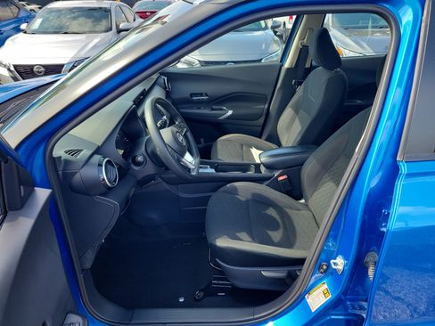 Certified 2024 Nissan Kicks SV FWD image 13