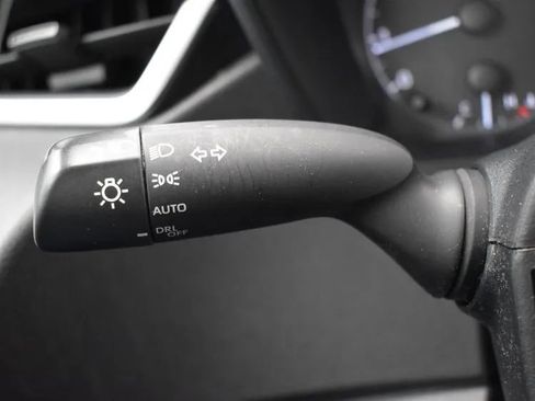 Used 2024 Toyota Corolla LE image 17