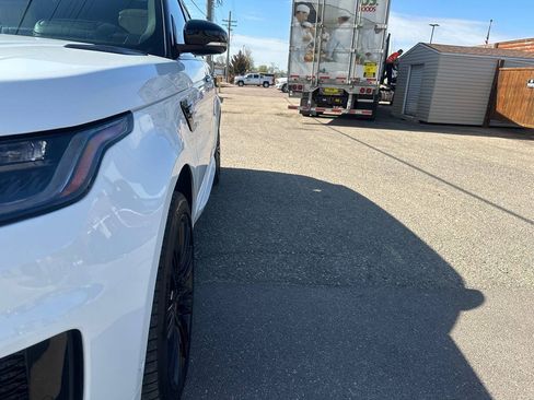 Used 2018 Land Rover Range Rover Sport Autobiography AWD/4WD image 16