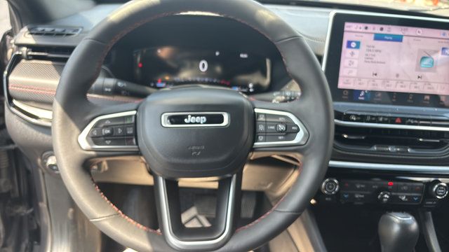 Used 2024 Jeep Compass Trailhawk w/ Trailhawk Elite Group AWD/4WD image 15