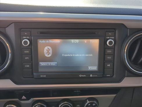 Used 2018 Toyota Tacoma SR5 image 18