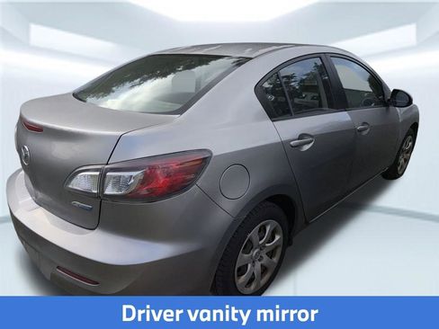 Used 2013 MAZDA MAZDA3 i Sport FWD image 12