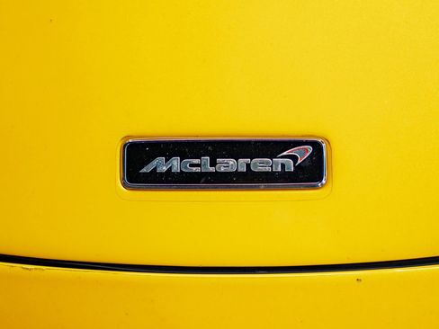 Used 2018 McLaren 720S Performance image 10