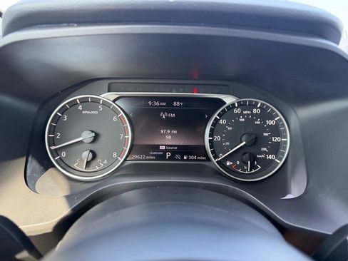 Used 2024 Nissan Rogue SV w/ SV Premium Package FWD image 22