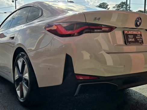 Used 2023 BMW i4 eDrive35 w/ Premium Package image 4