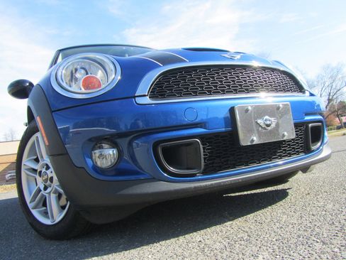 Used 2013 MINI Cooper S image 1