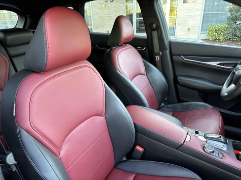 Certified 2024 INFINITI QX50 Sport image 15