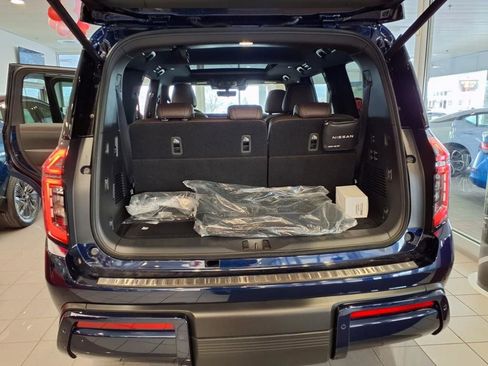 New 2025 Nissan Armada Platinum Reserve image 29