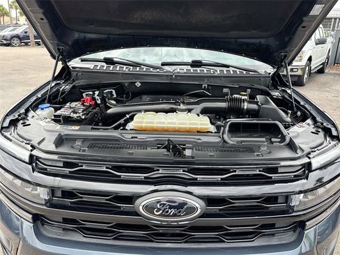 Used 2024 Ford Expedition Limited RWD image 33
