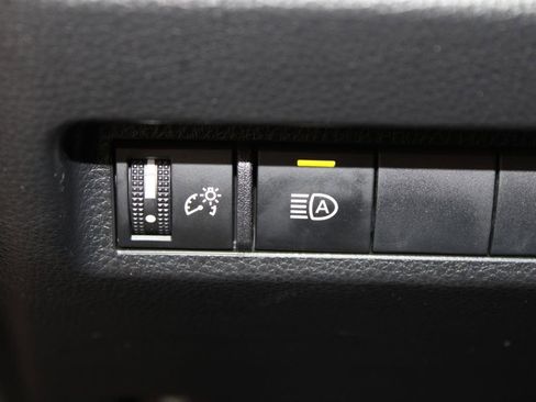 Used 2023 Toyota RAV4 XLE w/ Convenience Package image 40