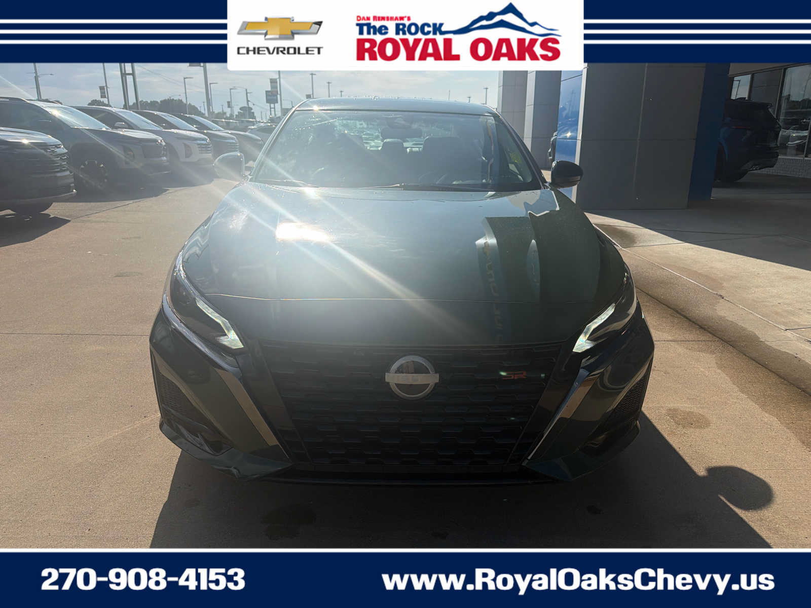 Used 2025 Nissan Altima 2.5 SR AWD/4WD image 9