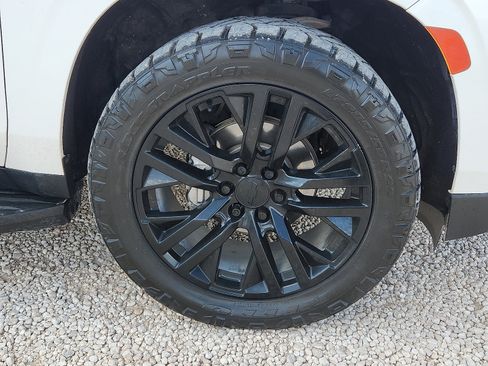 Used 2021 Chevrolet Tahoe LT AWD/4WD image 7