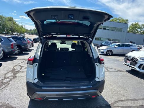 Certified 2023 Nissan Rogue SL w/ SL Premium Package AWD/4WD image 13