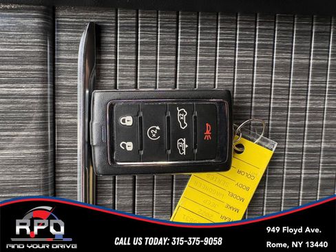 Used 2022 Jeep Wagoneer Series III AWD/4WD image 33
