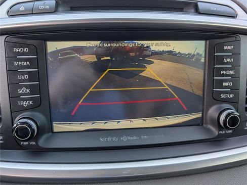 Used 2017 Kia Sorento SX FWD image 17